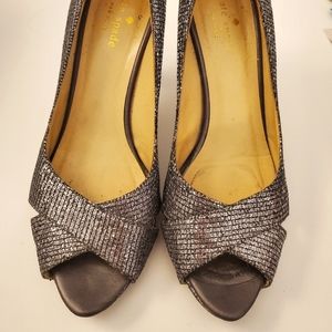 Kate Spade silver heel pumps peep cross toe 7